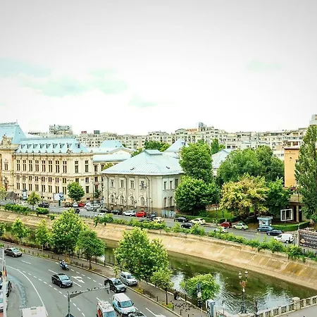Old Town Riverview Apartment Bucharest Exterior photo